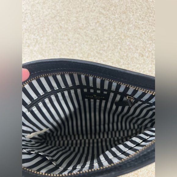 Kate Spade Purse - Picture 3 of 5